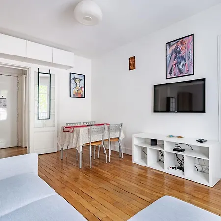 Stunning Parkview Apartment Close To Paris Cachan Exterior photo